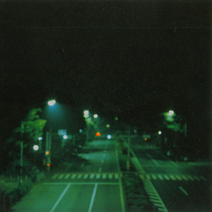 妺妺坐在我腿上啪啪H
